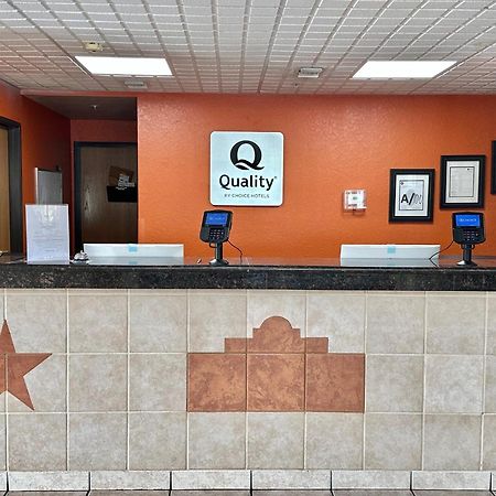 Quality Suites San Antonio Luaran gambar