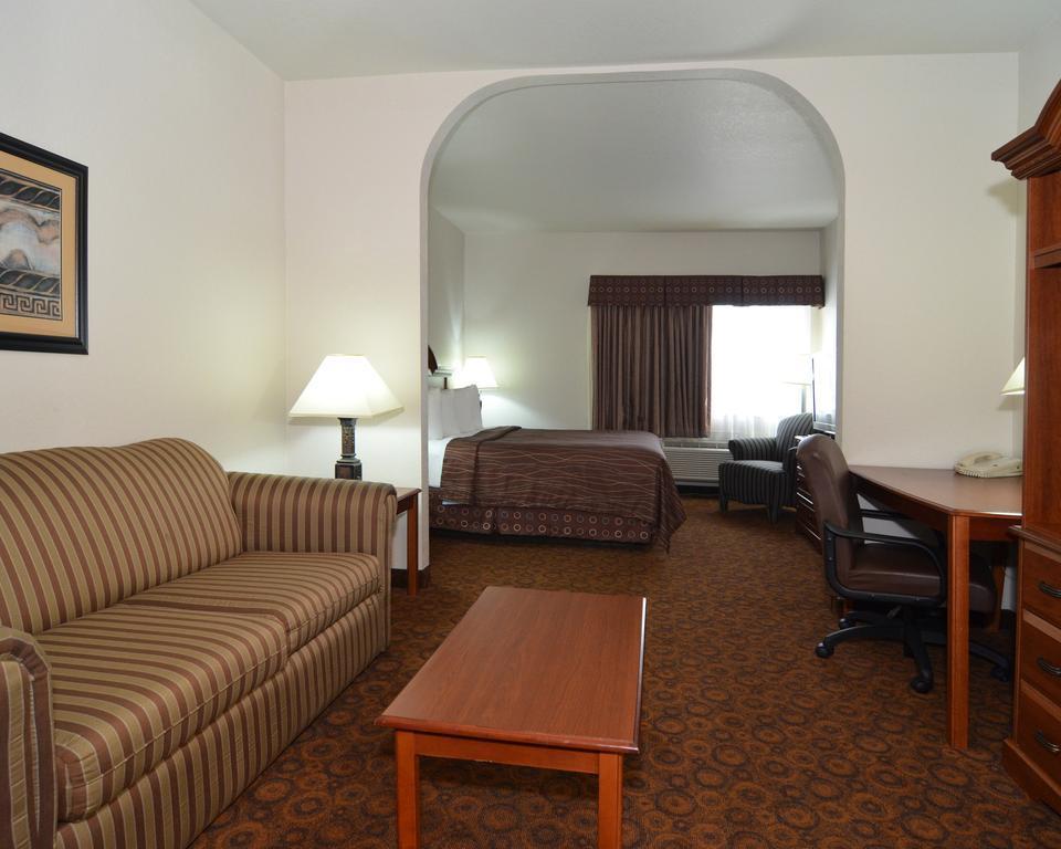 Quality Suites San Antonio Luaran gambar