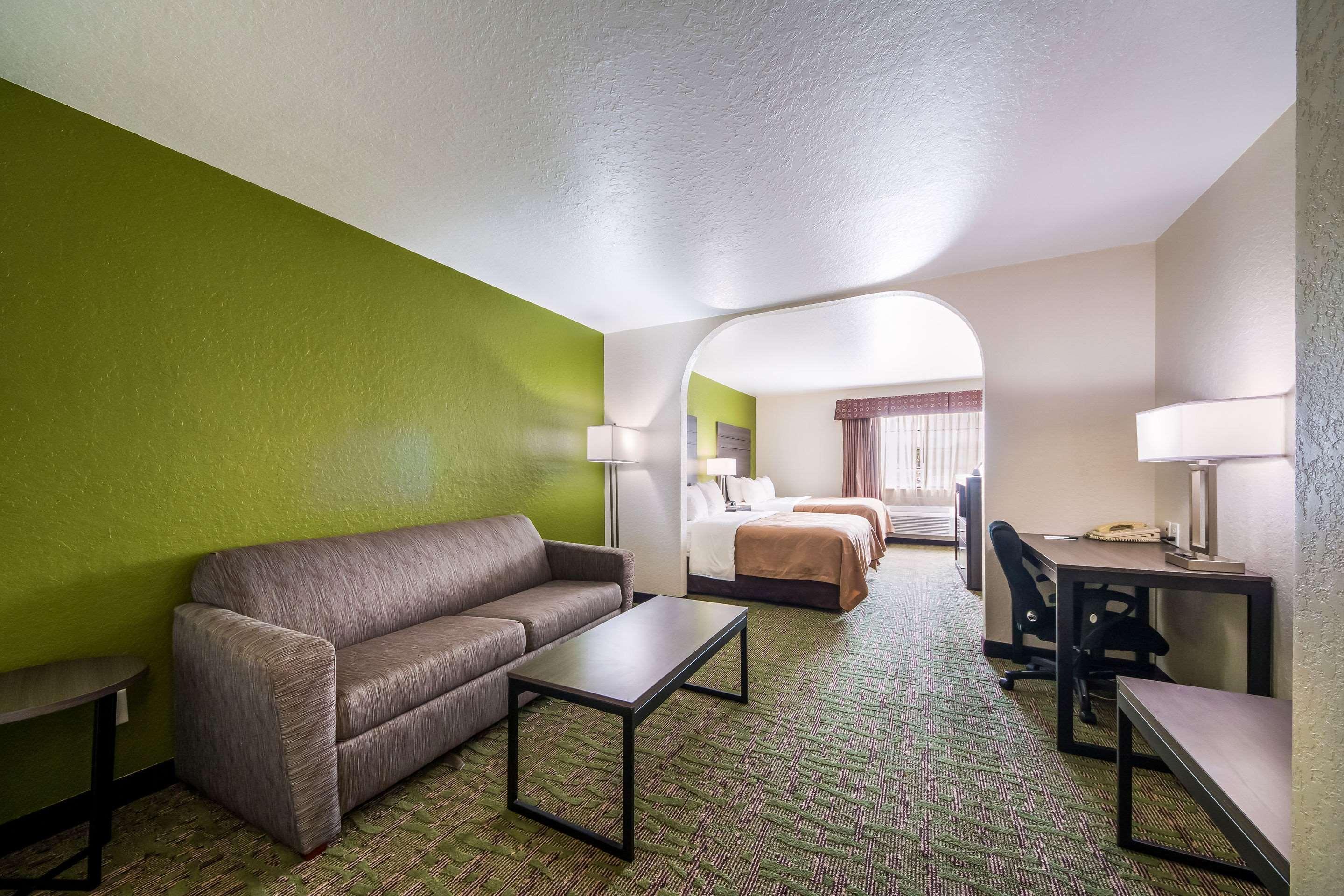Quality Suites San Antonio Luaran gambar