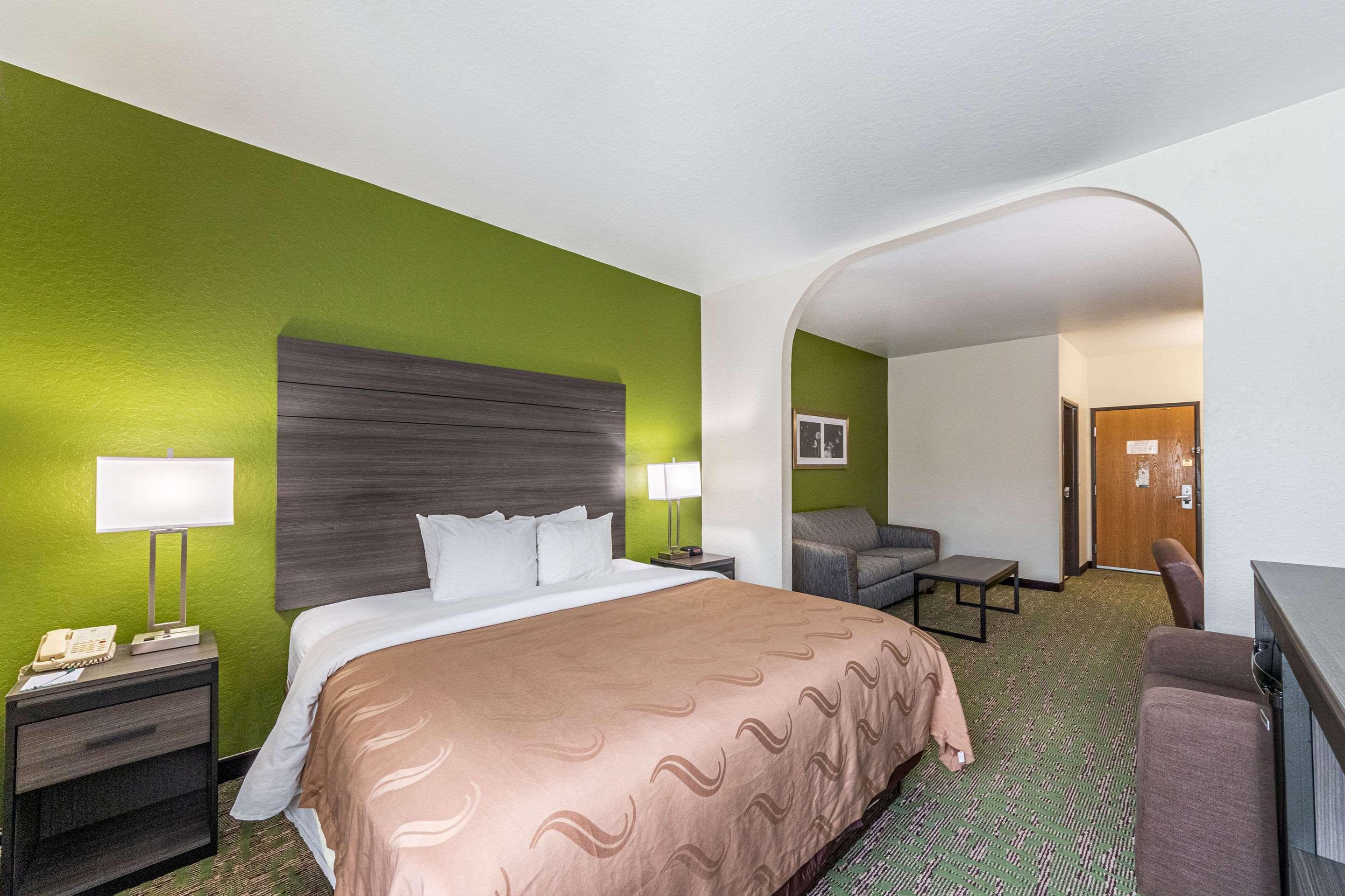 Quality Suites San Antonio Luaran gambar