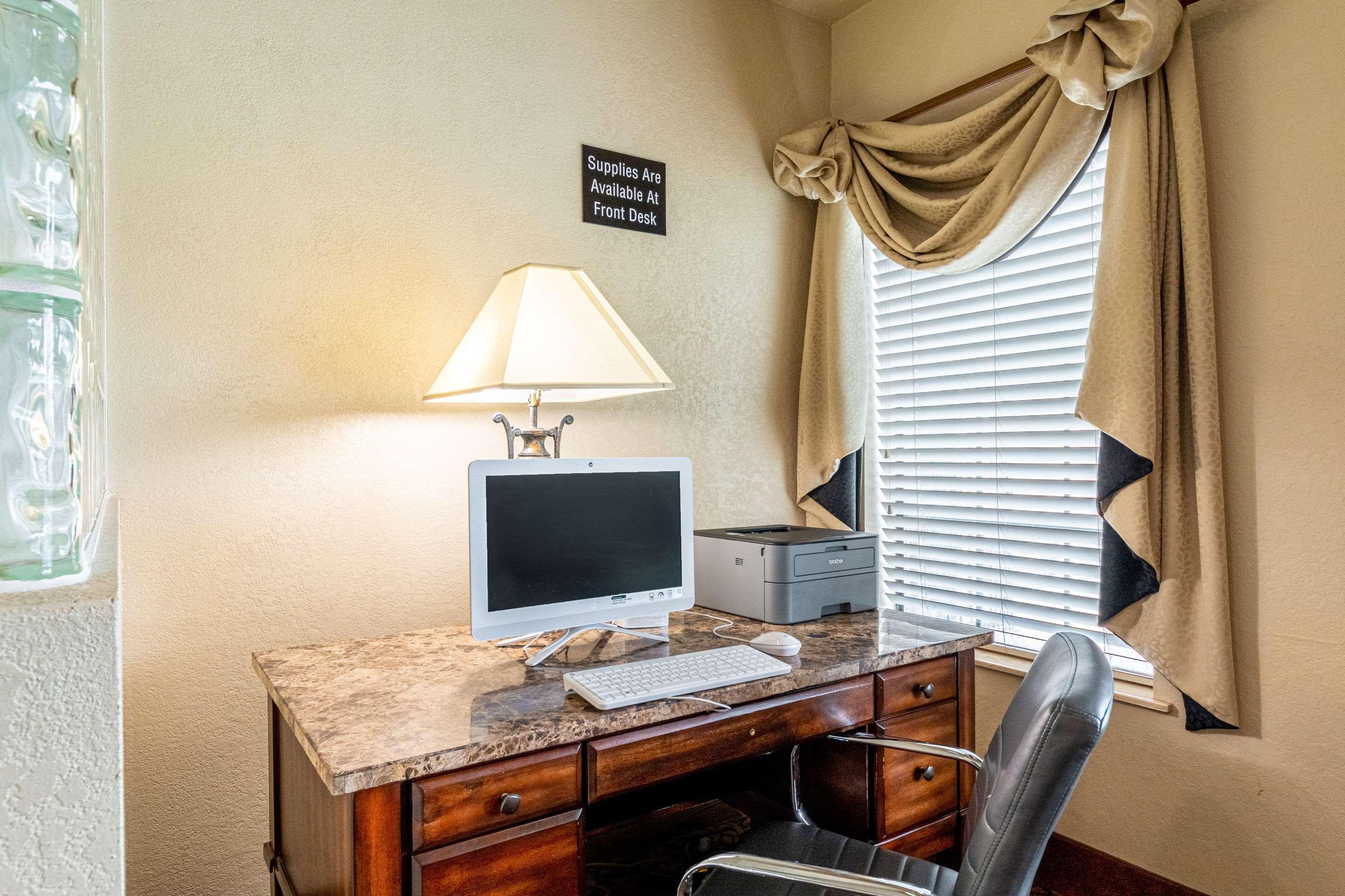 Quality Suites San Antonio Luaran gambar