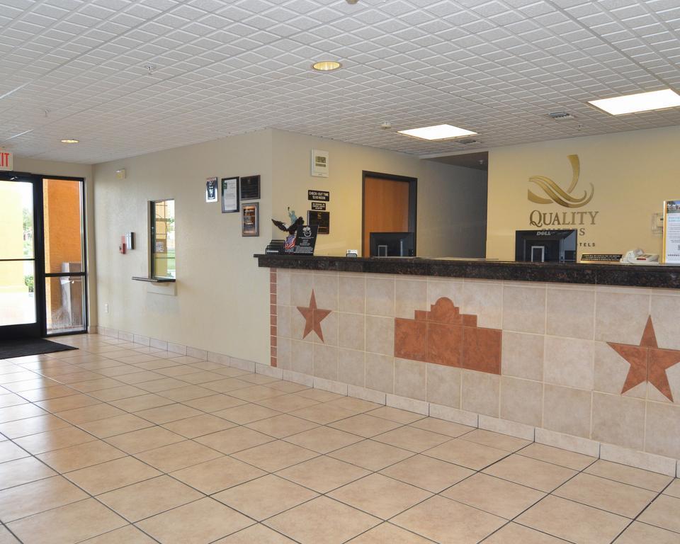 Quality Suites San Antonio Luaran gambar