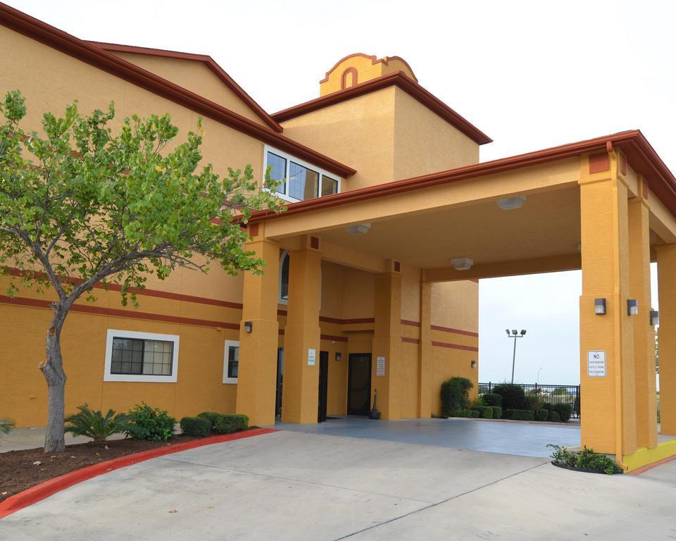 Quality Suites San Antonio Luaran gambar