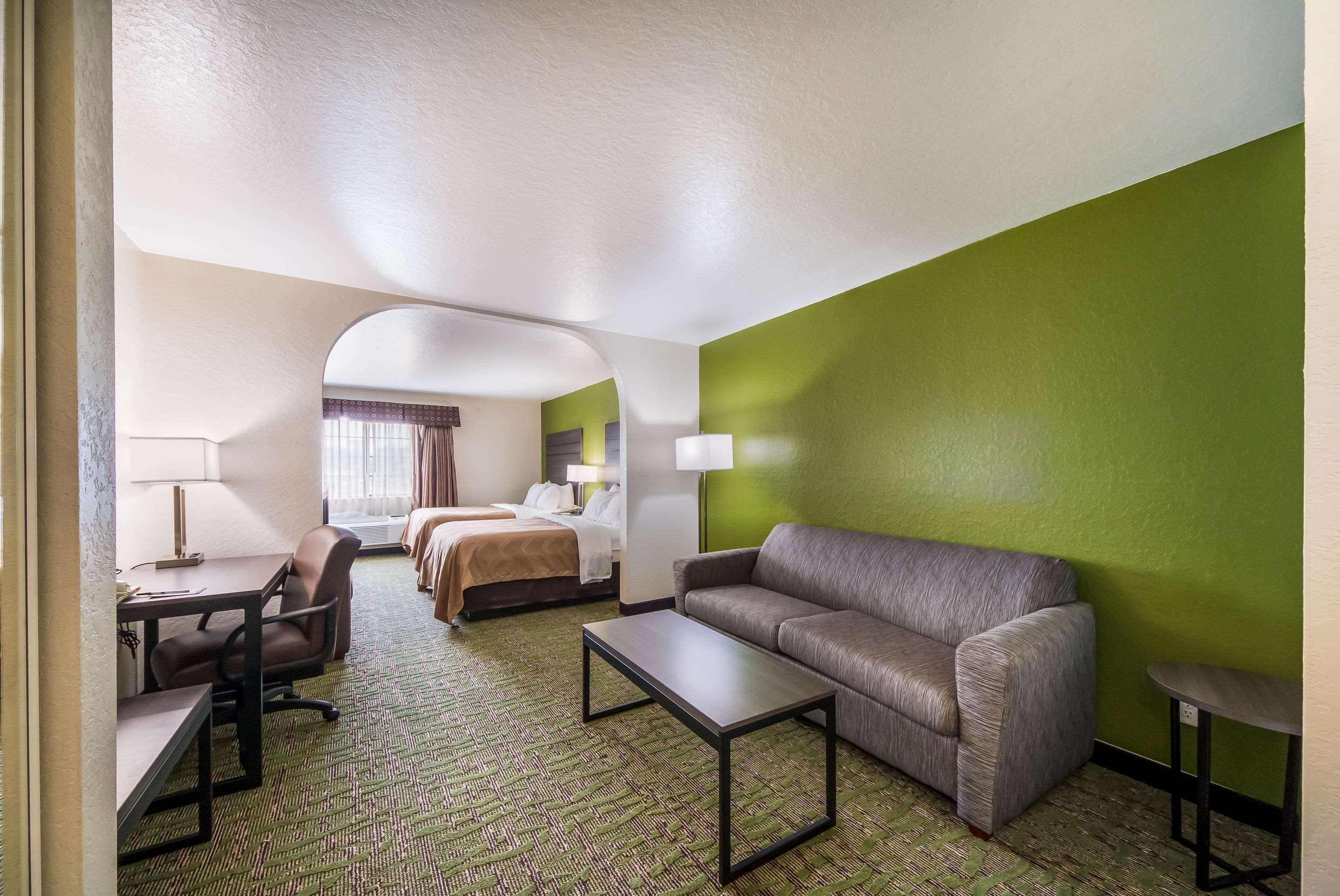 Quality Suites San Antonio Luaran gambar