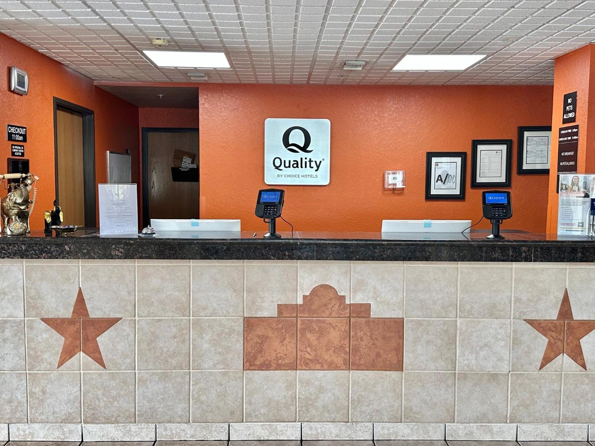 Quality Suites San Antonio Luaran gambar